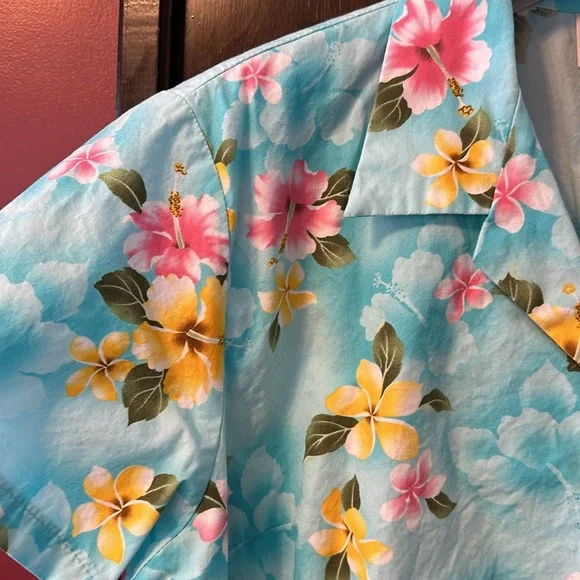 Ho Aloha Hawaiian shirt made in Hawaii - Picture 3 of 5